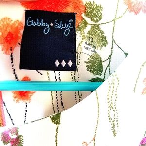 Gabby Skye Fit & Flare Floral Cocktail sleveless cream dress, size 10